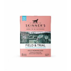 Skinner's Field & Trial Salmon & Steamed Veg 390g