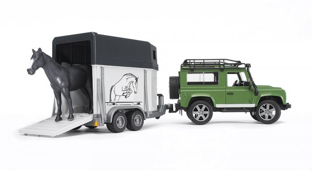 Land Rover Defender With Trailer & Horse Toy