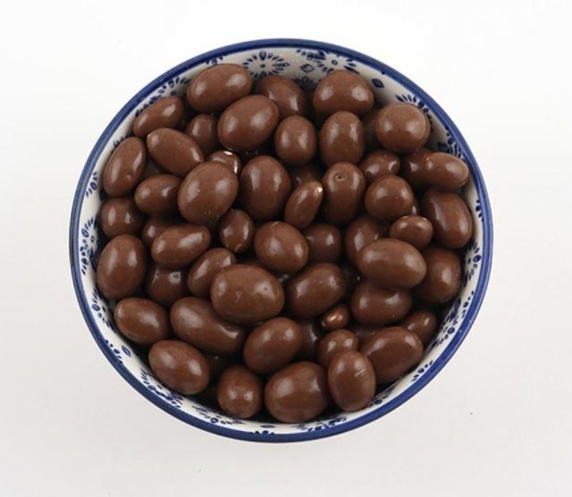 Milk Chocolate Coated Peanuts 125g