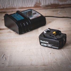 Makita Batteries & Chargers