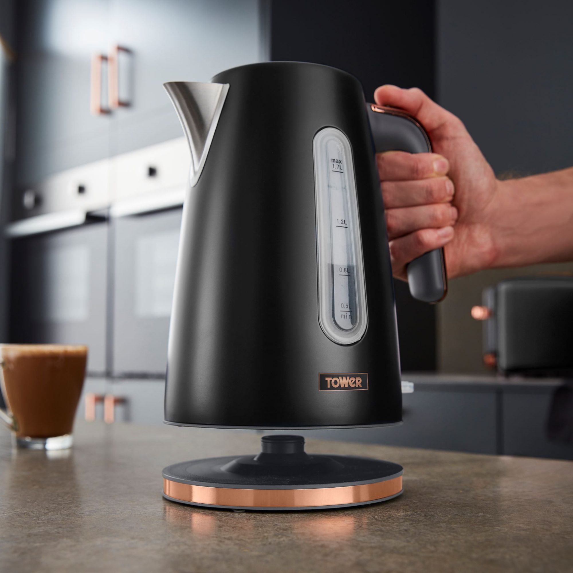 TOWER Tower Cavaletto Rose Gold Kettle 1.7L Kettles & Toasters Mole