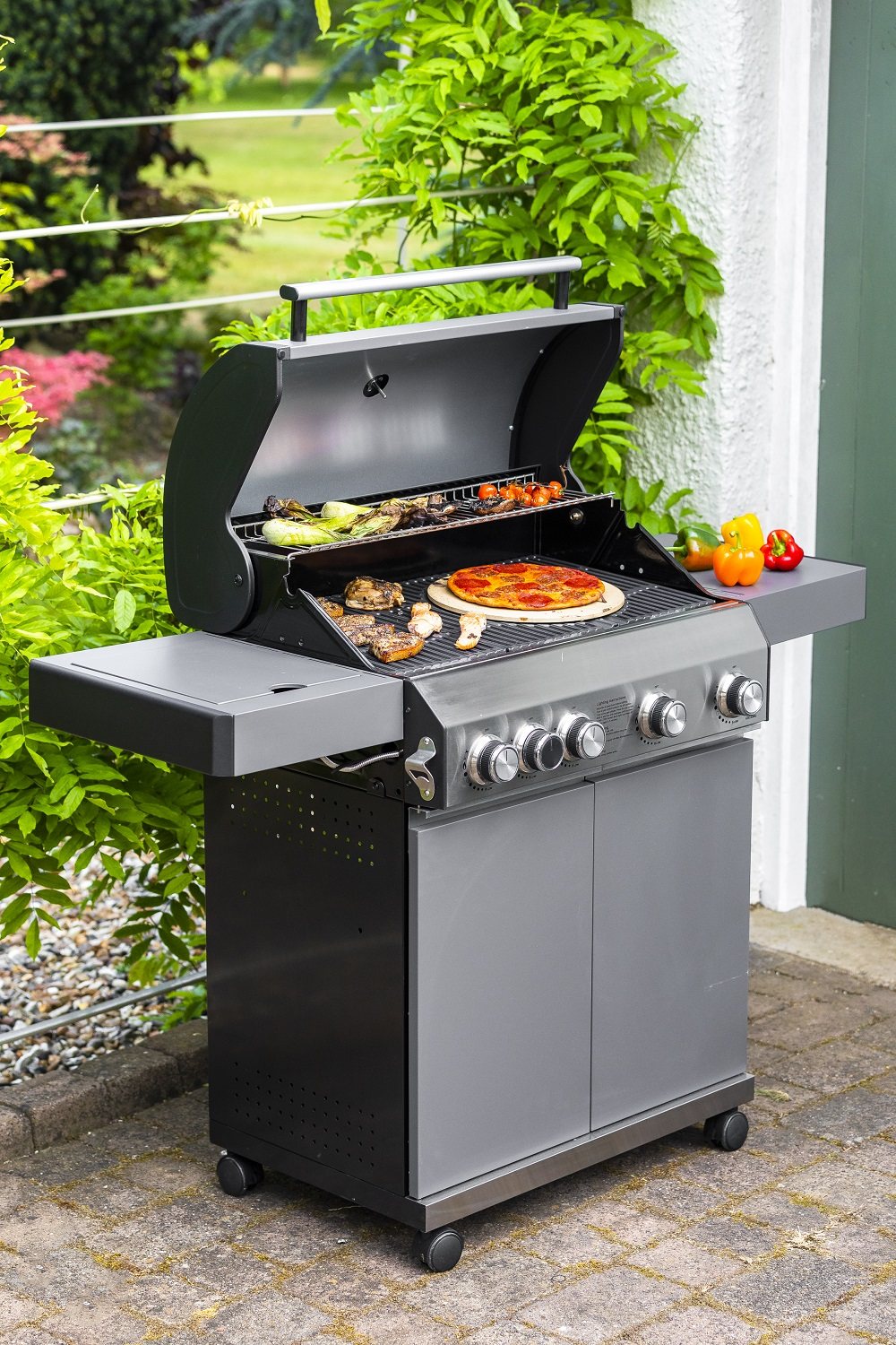 GRILLSTR Grillstream Classic 4 Burner Hybrid BBQ With Side Burner