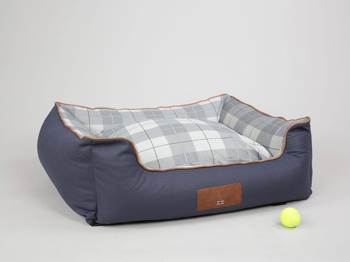 BARCLAY Barclay Heritage Box Bed Saphire Box & Sofa Beds