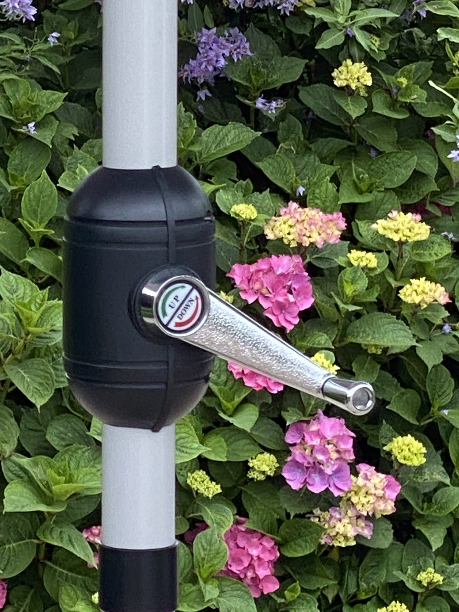 Crank & Tilt Parasol 2.7m Cream Gazebos, Parasols & Arches Mole Avon