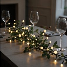 Noma Warm White Berry & Mistletoe Branch Garland 1.8m