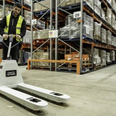 Jefferson Electric Pallet Truck 1.5 Tonne Jefferson Electric Pallet Truck 1.5 Tonne