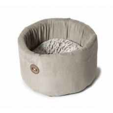 Danish Design Cosy Arctic Cat Bed