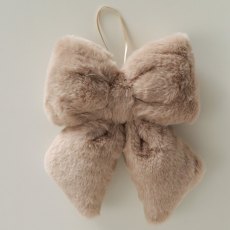 Boltze Felly Bow Pendant