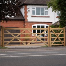 Ruby Planed 5 Bar Wooden Field Gate H 1.2m