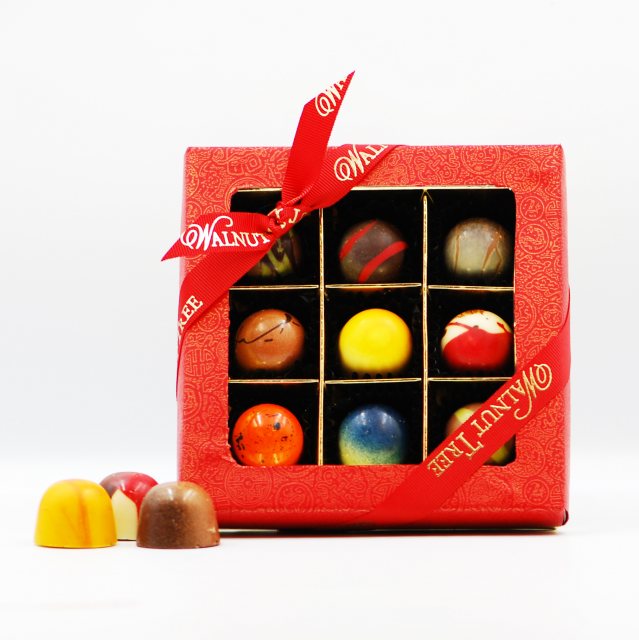 Walnut Tree Chocolate Bonbons 9 Piece Selection Box