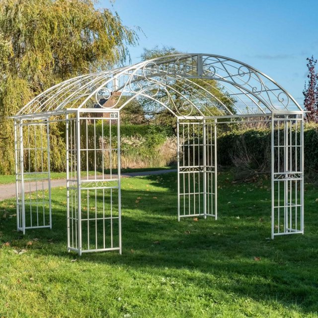 Ascalon Marseille Gazebo