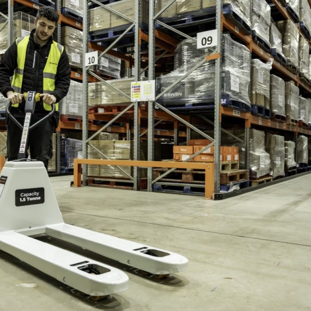 Jefferson Tools Jefferson Electric Pallet Truck 1.5 Tonne