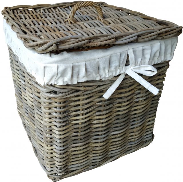 Lows Of Dundee Square Laundry Basket With Lining