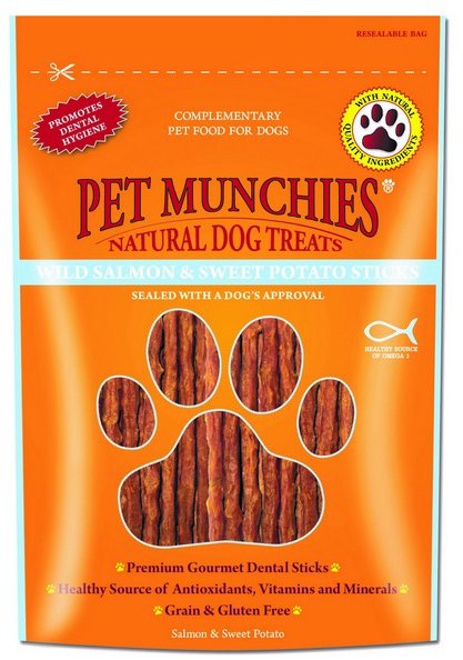 PETMUNCH Pet Munchies Wild Salmon & Sweet Potato Sticks 90g