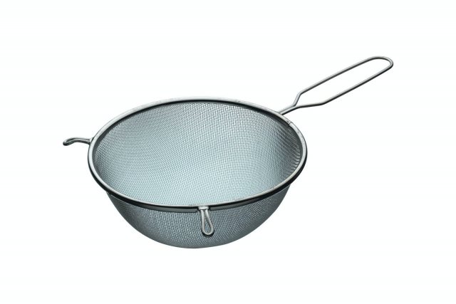 Kitchen Craft Sieve 20cm