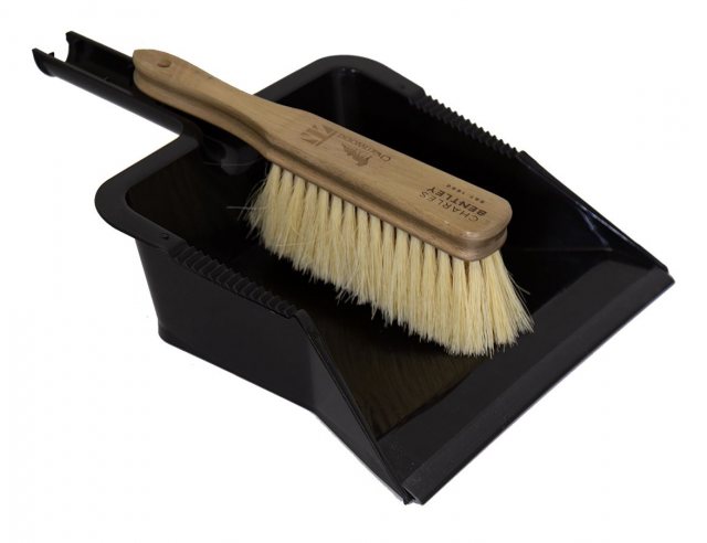 Large Dustpan & Brush