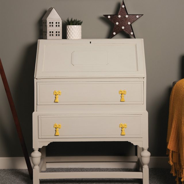 RustOleum Furniture Finishing Wax 400ml Wood Paints Mole Avon