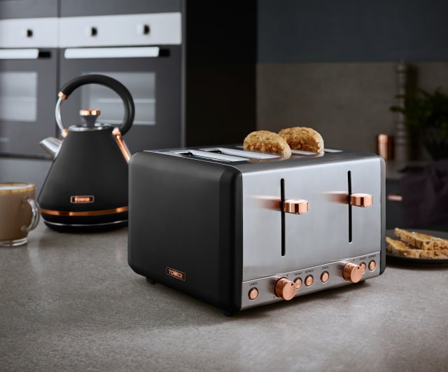 TOWER Tower Cavaletto 4 Slice Toaster Home & Gift Mole Avon