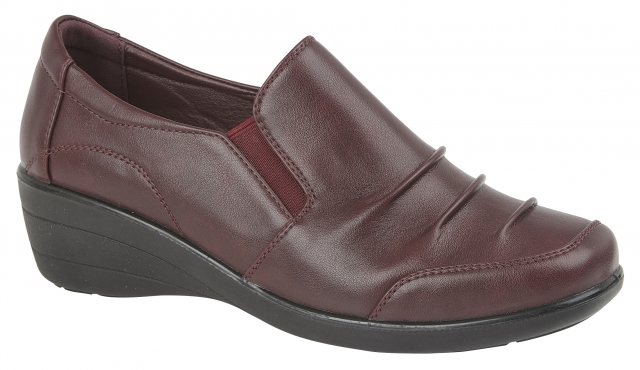 Shoe Tree Comfort Beatrice Ladies Shoe Burgundy Size 4