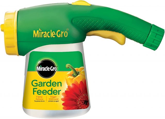 SCOTTS Miracle Gro Garden Feeder