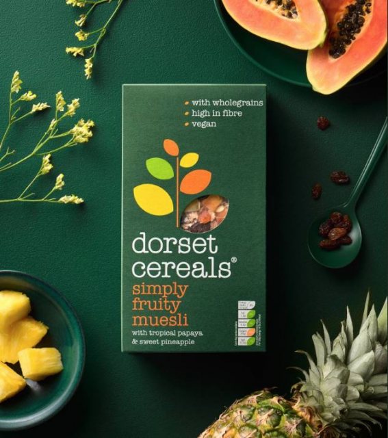 Dorset Cereals Dorset Cereals Simply Fruity Muesli 630g