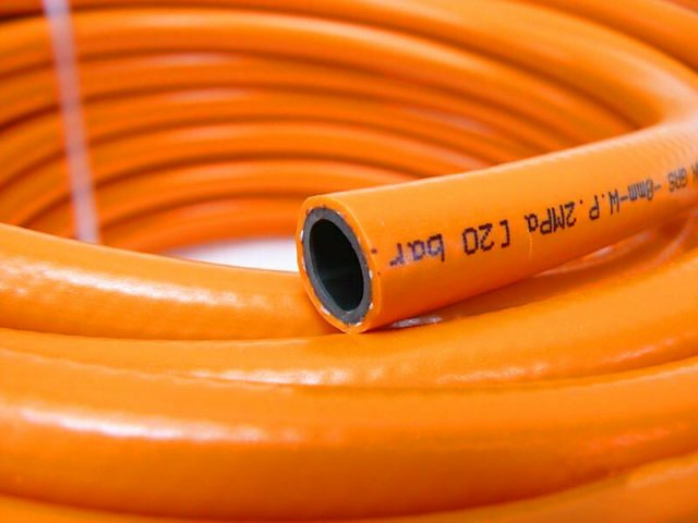 Gas Hose Class 2 15mm 1m