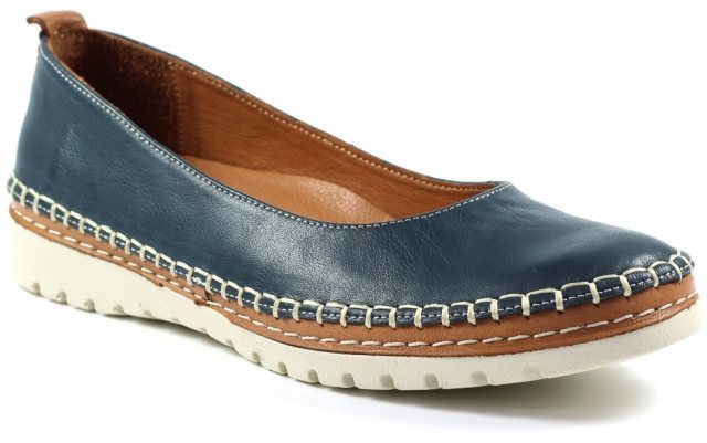 Lunar Lunar Dove Leather Pump Shoe Navy