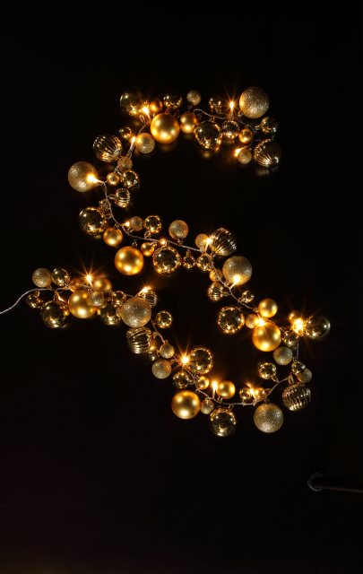 Noma Bauble Cluster Garland Gold 2.2m