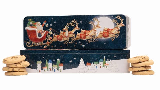 Farmhouse Chocolate Chip Biscuits Sleigh Tin 225g