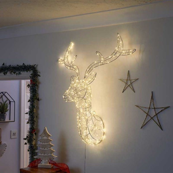 Three Kings Light Up Stag 250 LED