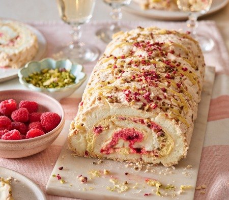 Cook Frozen Pistachio, Passionfruit & Raspberry Pavlova For 10