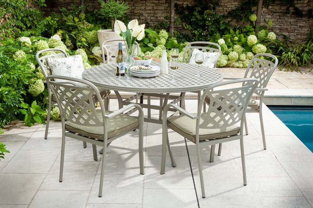 Hartman Berkeley Round Dining Set 6 Seater
