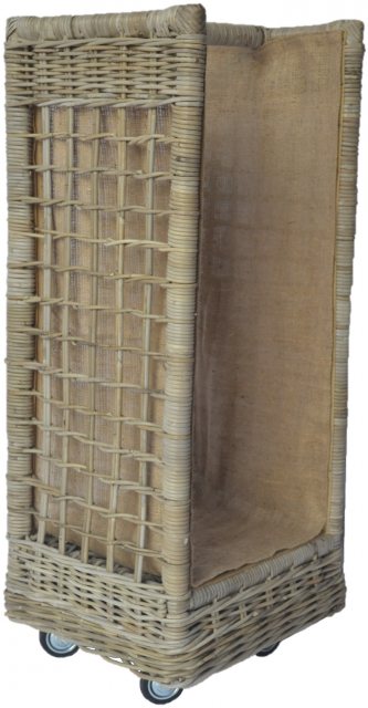 Lows Of Dundee Open Weave Log Basket With Wheels & Liner