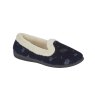 SLIPPER ANNIE