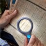 SMARTGAR Magni-Light Magnifying Glass
