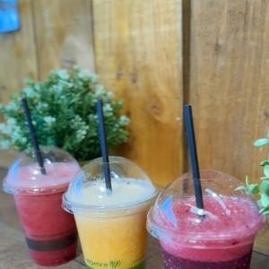 Cool down with a delicious smoothie from our Crediton cafe 🥤🍌🍍🍓🍏 Available to drink in...