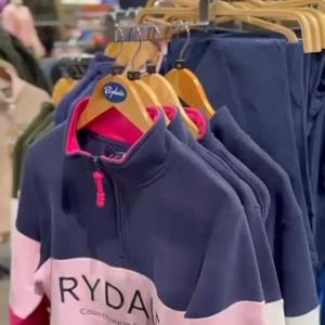 🍂 Stay Warm in Style with Rydale Byland Sweatshirts! 🧥 From countryside walks to cosy weekends,...