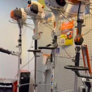 Tough jobs need trusted machinery & kit 💪🏻⚙️ From trimming to tackling the big stuff, our r...