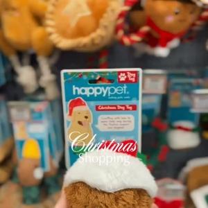 It’s the season of giving — and that includes our beloved pets! 🎄🐾 Mole Avon is stocked wit...