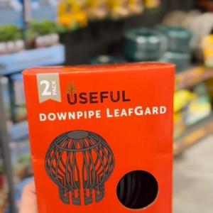 Keep Gutters Clear & Gardens Tidy! 🌿 A tidy garden means cleaner gutters and fewer headaches later...