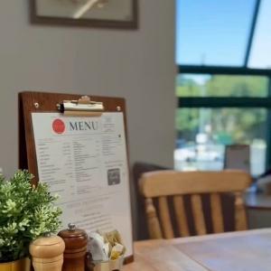 Our cafe in Crediton is the perfect spot to take a break from shopping. Serving up quality coffee, lo...