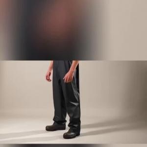 💦 100% Waterproof. 100% Protected. 💪 Trust the Xpert Swampmaster Bib & Brace and Safety Welling...