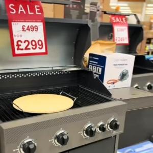 Get your hands on the last few gas BBQs at fantastic prices. 🔥 Perfect for sizzling summer feasts...