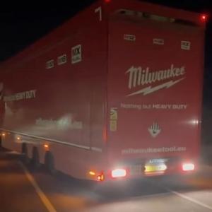 👀 Special delivery ⚡️ Big Red has arrived ready for Mega Milwaukee Monday! Don’t miss out! @...