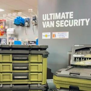 A tidy workspace makes every job easier, and the BUNKER® Storage range is built to keep your tools o...