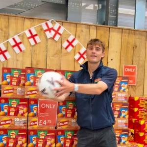 🏆 Get World Cup Ready with Mole Avon Country Stores! ⚽🍻 Don't miss out – pop into your loca...