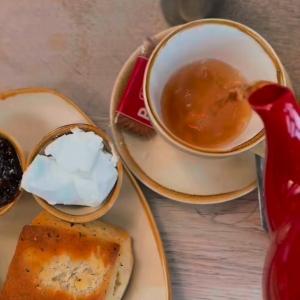 Take a well-deserved break at Mole Avon Café, Crediton! 🌿 Enjoy a freshly made coffee, tasty food...