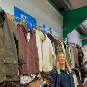 Discover the timeless style of Barbour at Mole Avon Country Stores! From classic waxed jackets to cou...