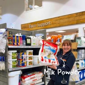 Be prepared for lambing with Mole Avon Country Stores 🐑 Make sure you’re ready for the busy seas...